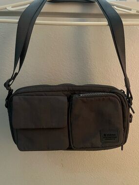 lululemon athletica Dark Gray Messenger Crossbody Bag